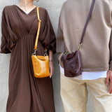 Charis Poche 本革 ショルダーポーチ lb336