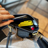 Charis Poche 本革 ショルダーポーチ lb336